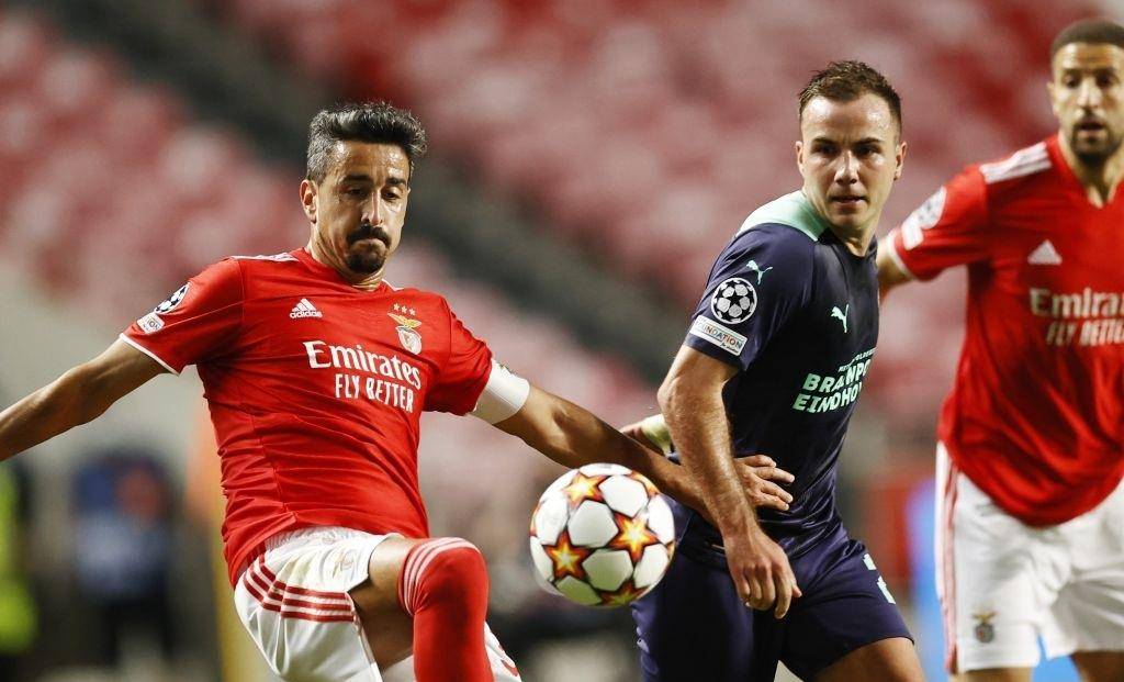 更是对所有 更是对所有