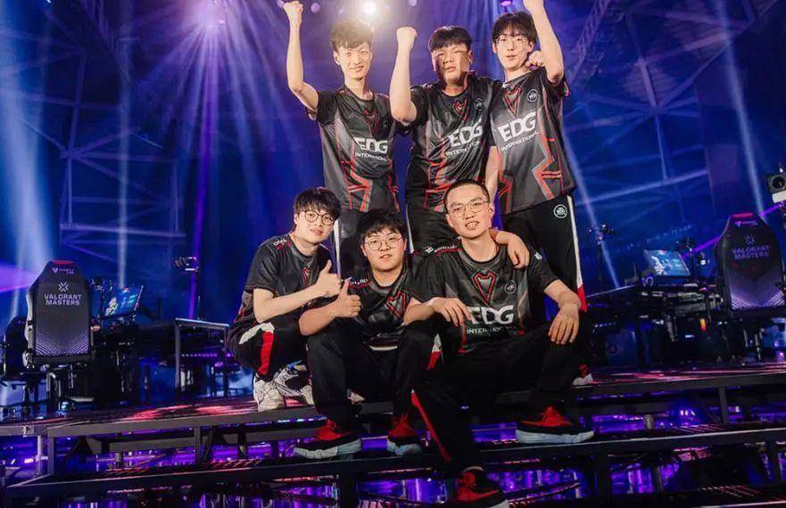 的动向牵动 的动向牵动